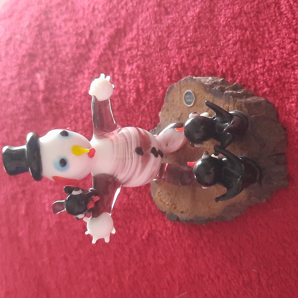 Paperweight figurine